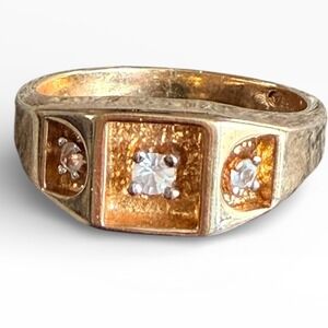 Vintage Gold Tone Square Signet Ring with clear gemstone  Size 13